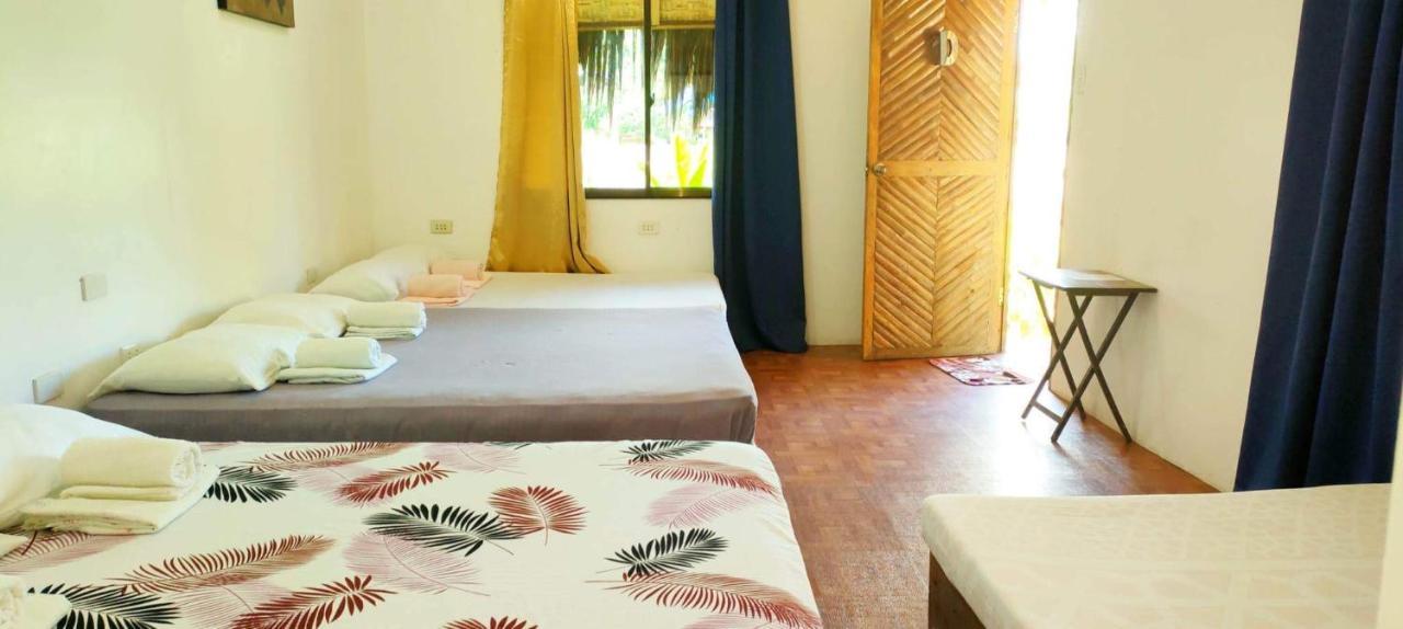 Siargao Tropic Hostel General Luna  Extérieur photo