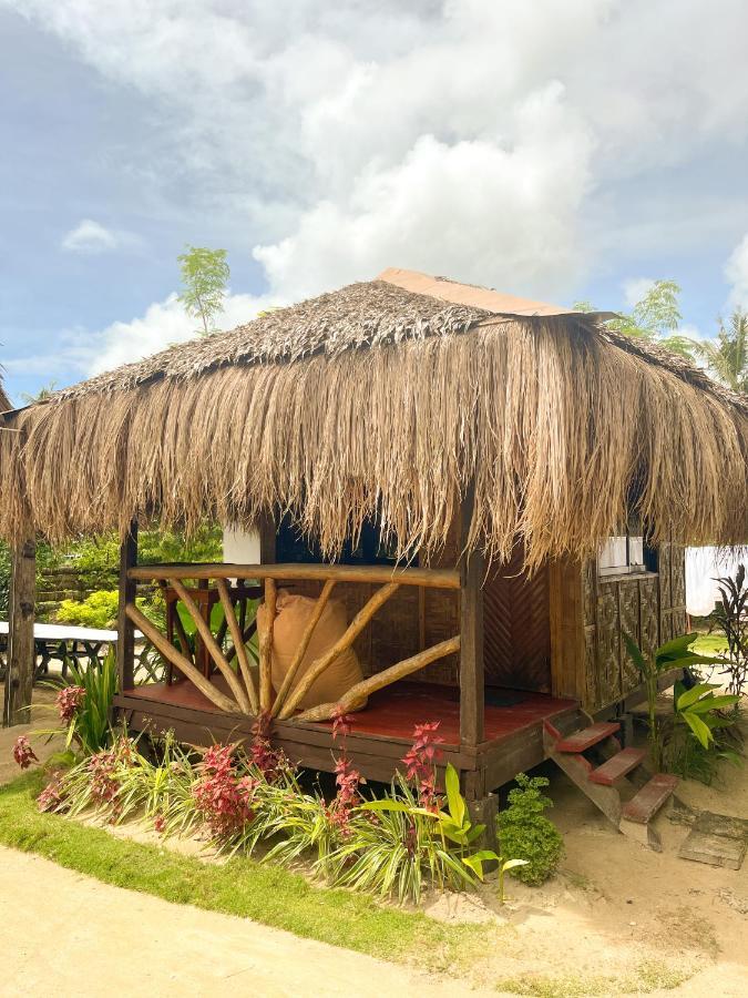 Siargao Tropic Hostel General Luna  Extérieur photo