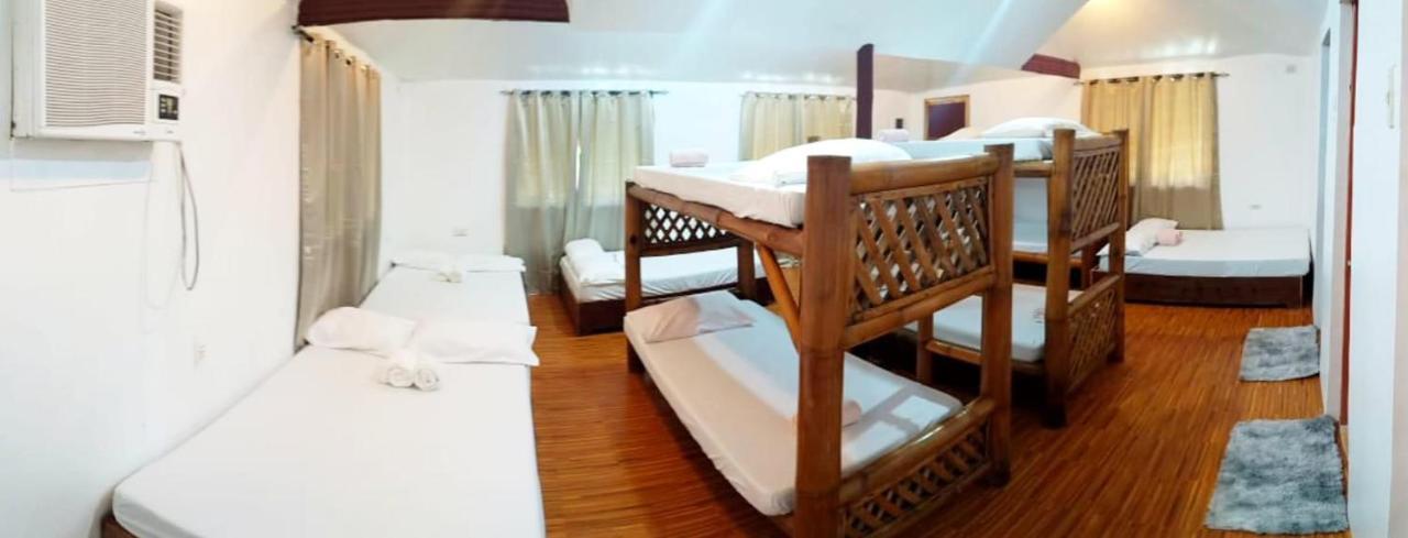 Siargao Tropic Hostel General Luna  Extérieur photo
